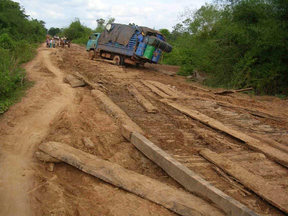 Photo of An almost impassable road in north-central Cambodia towards the end of the rainy season