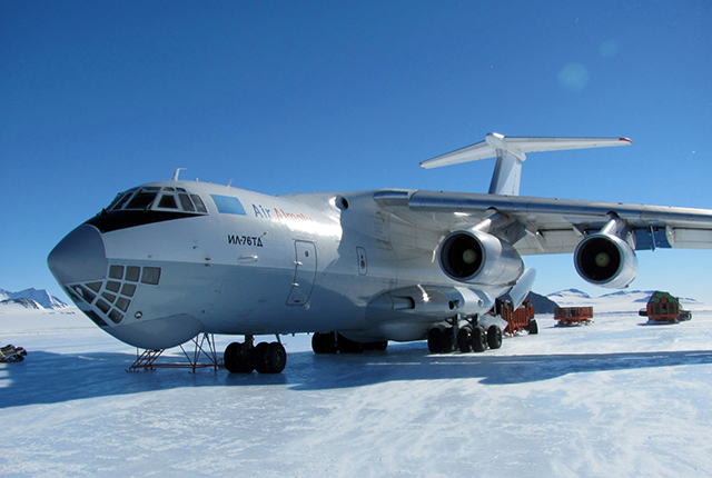 IL-76 Arrives at Union Glacier, Antarcticaa